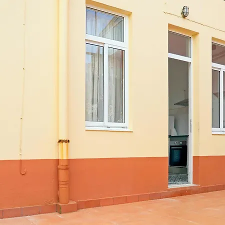 Apartment 2 Bedroom Amazing In