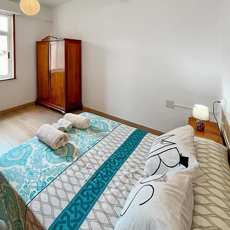 2 Bedroom Amazing In Apartment