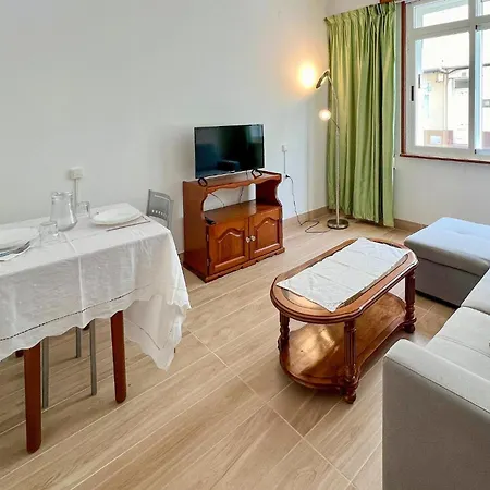 Apartment 2 Bedroom Amazing In A Coruna