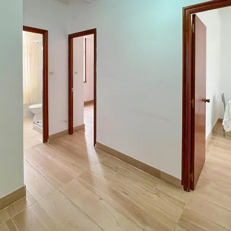2 Bedroom Amazing In Apartment